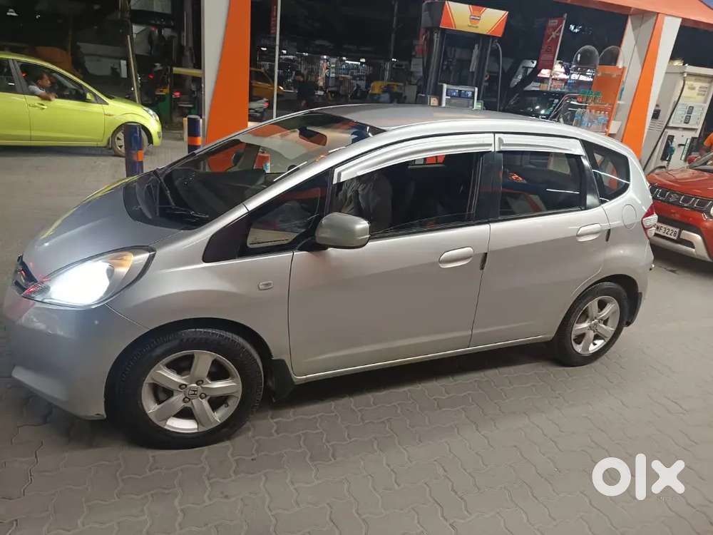 Honda Jazz Well Maintained Showroom Condition Up To Date Documents