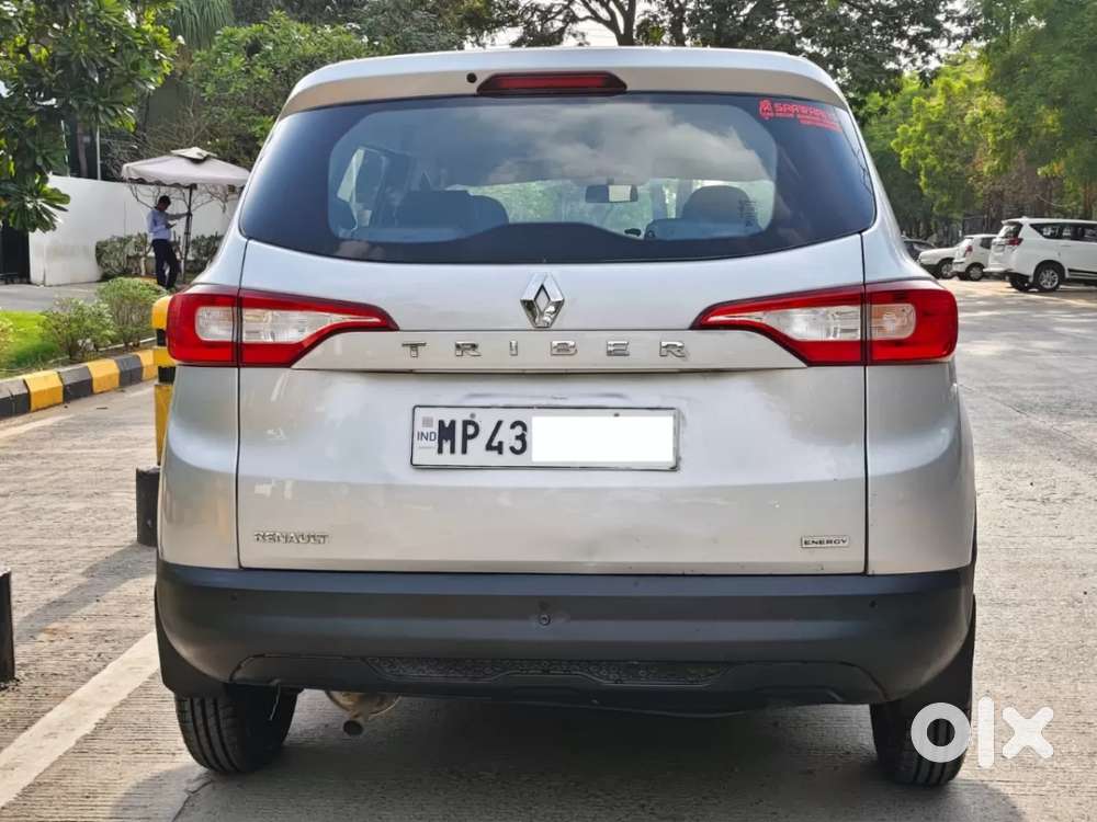 Renault Triber 1.0 Rxe, 2021, Petrol