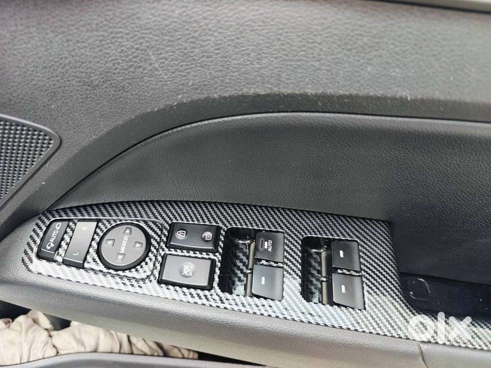 Hyundai Elantra 1.6 Sx Option At, 2018, Petrol