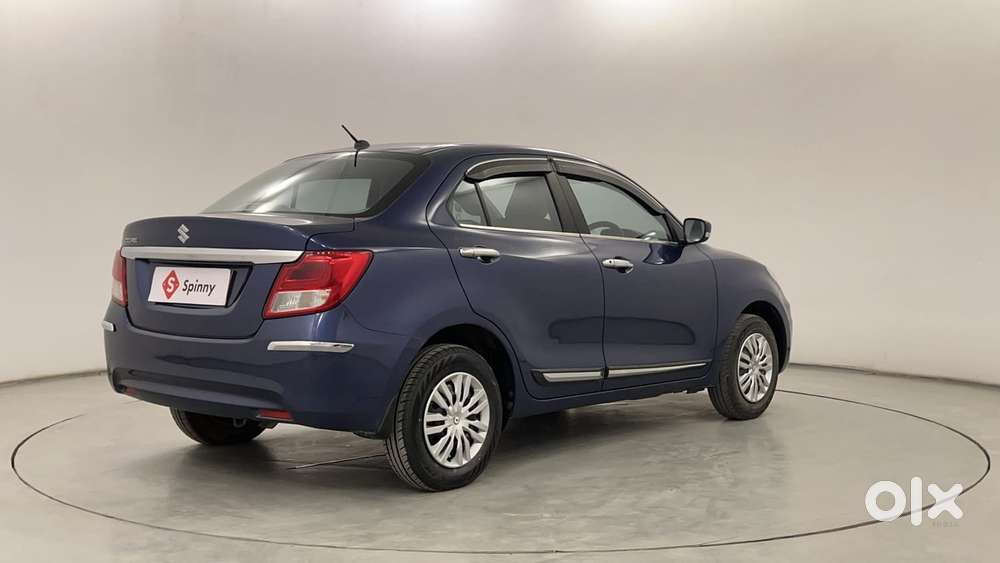 Maruti Suzuki Dzire 1.2 Vxi, 2023, Petrol