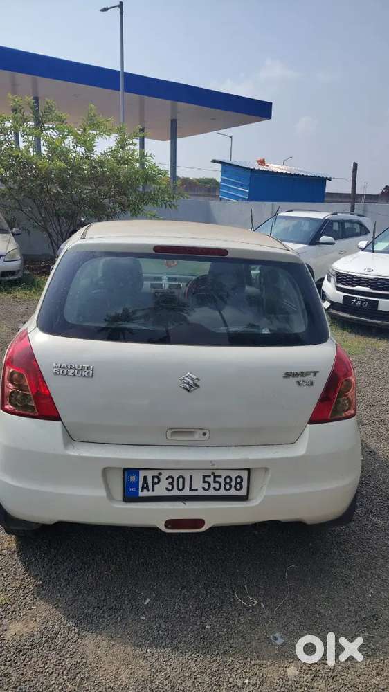 Maruti Suzuki Swift 2011