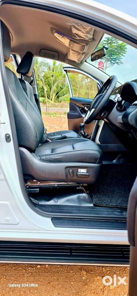 Toyota Innova Crysta 2.4 Z 7 Str, 2023, Diesel