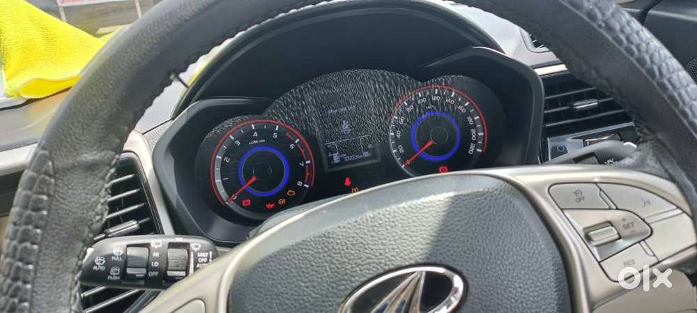 Mahindra Xuv300 2020 Petrol