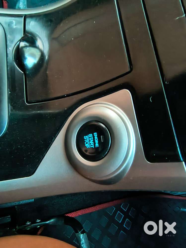 Mahindra Xuv500 W7 At, 2019, Diesel