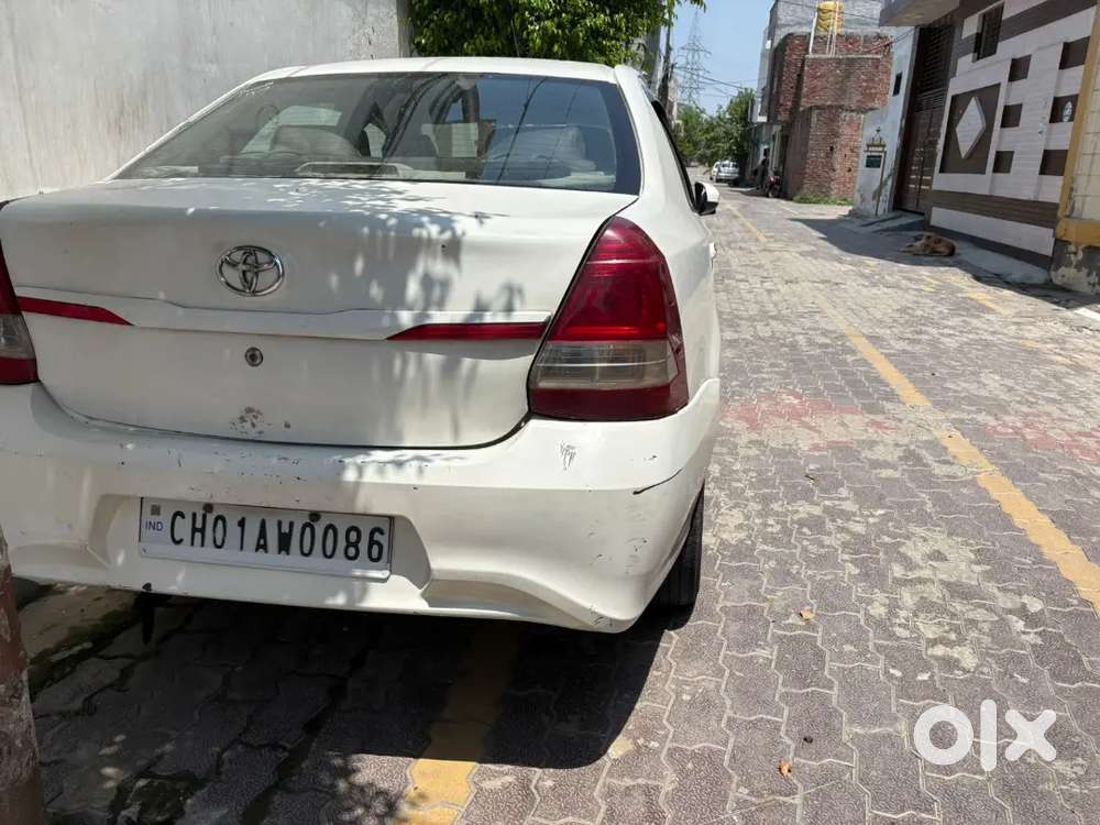 Toyota Etios 2014 Diesel 150000 Km Driven