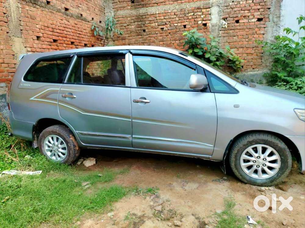 Toyota Innova 2.5 Z Diesel 7 Seater, 2015, Diesel
