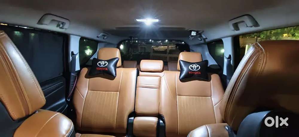 Toyota Innova Crysta 2017 Diesel 95000 Km Driven