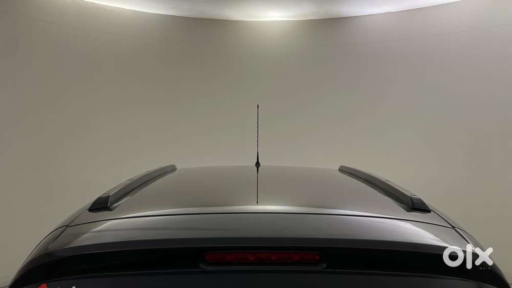 Tata Punch 1.2 Revotron Creative Dual Tone, 2022, Petrol