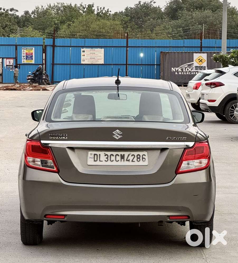 Maruti Suzuki Swift Dzire Vxi Optional, 2017, Petrol
