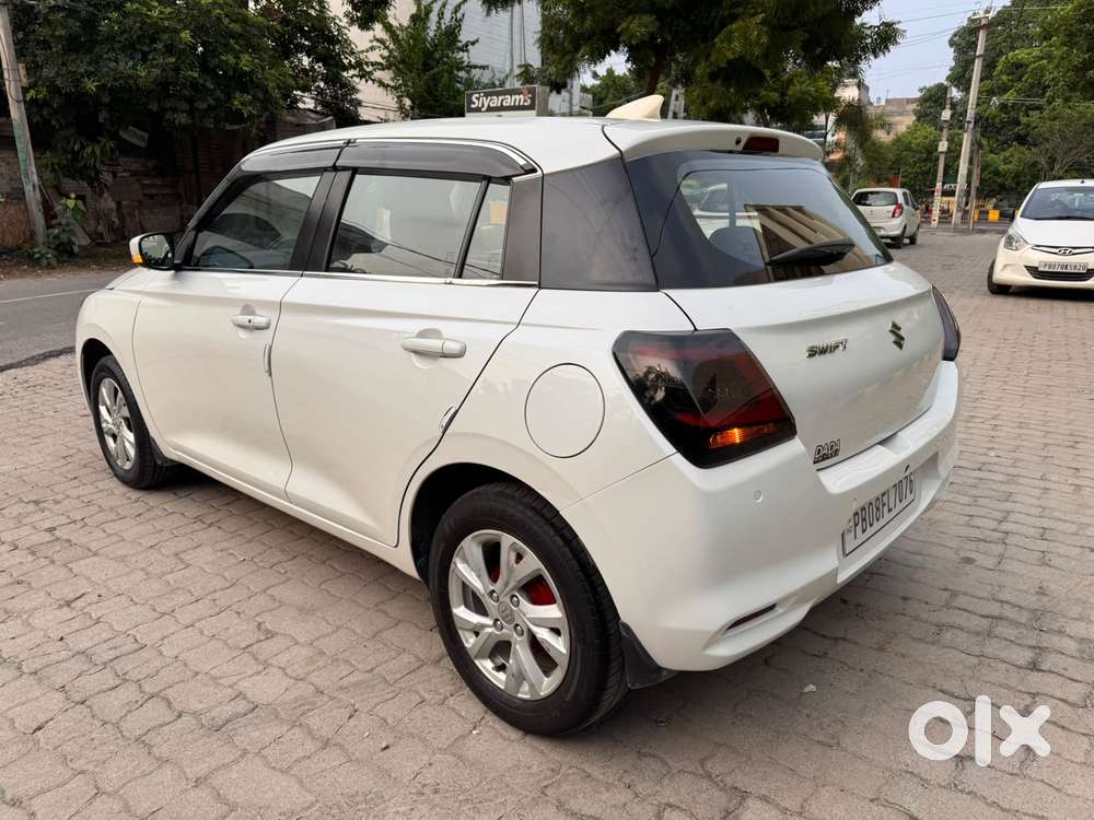 Maruti Suzuki Swift 1.3 Zxi, 2024, Petrol