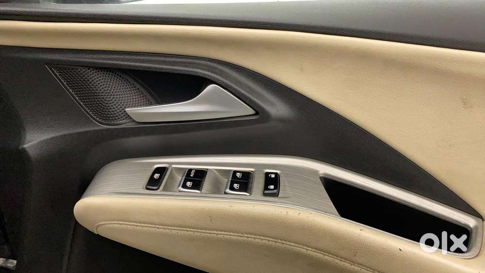 Mg Hector Savvy Pro 1.5 Turbo Cvt, 2023, Petrol