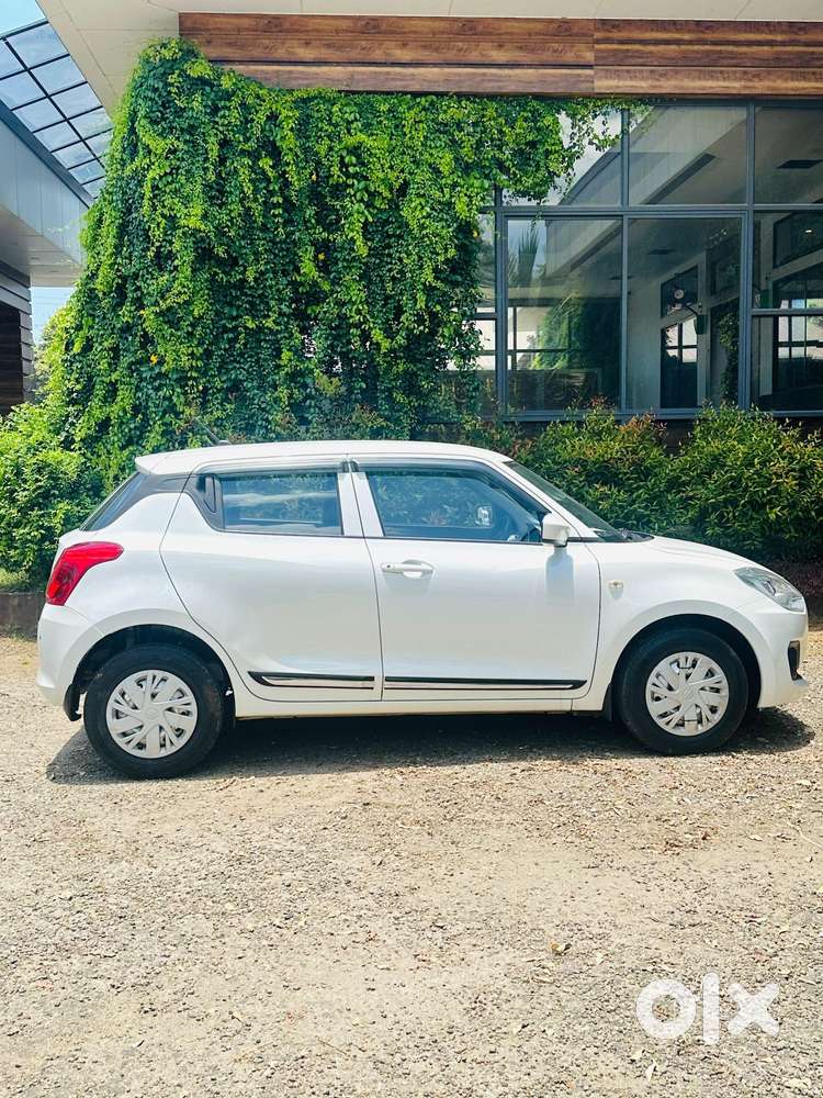 Maruti Suzuki Swift Lxi Optional-o, 2018, Petrol