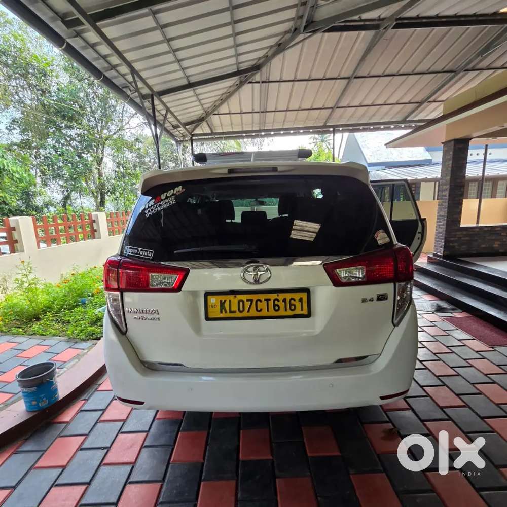 Toyota Innova Crysta 2019 Variant