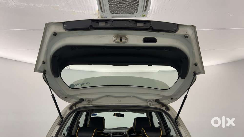 Maruti Suzuki Swift Vvt Vxi, 2015, Petrol