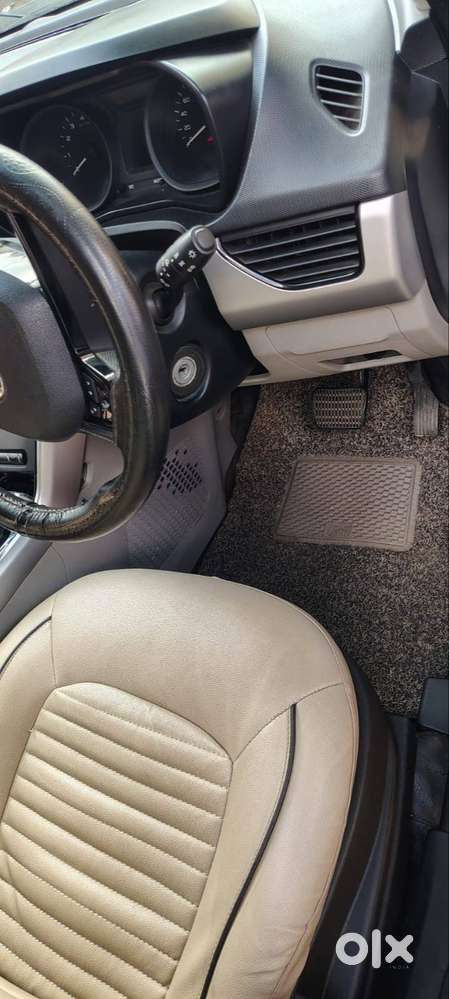 Nexon Amt 2019 Petrol
