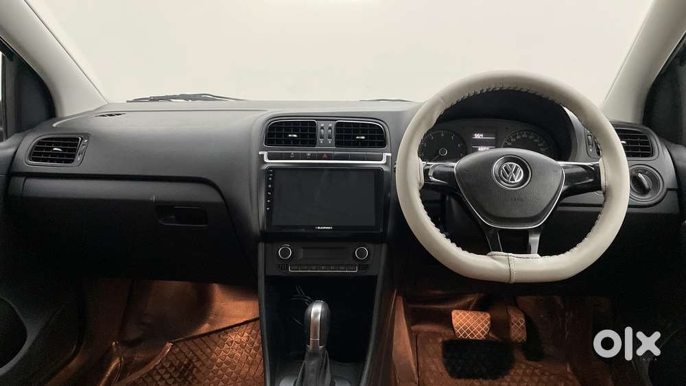 Volkswagen Vento 1.2 Tsi Comfortline At, 2016, Petrol