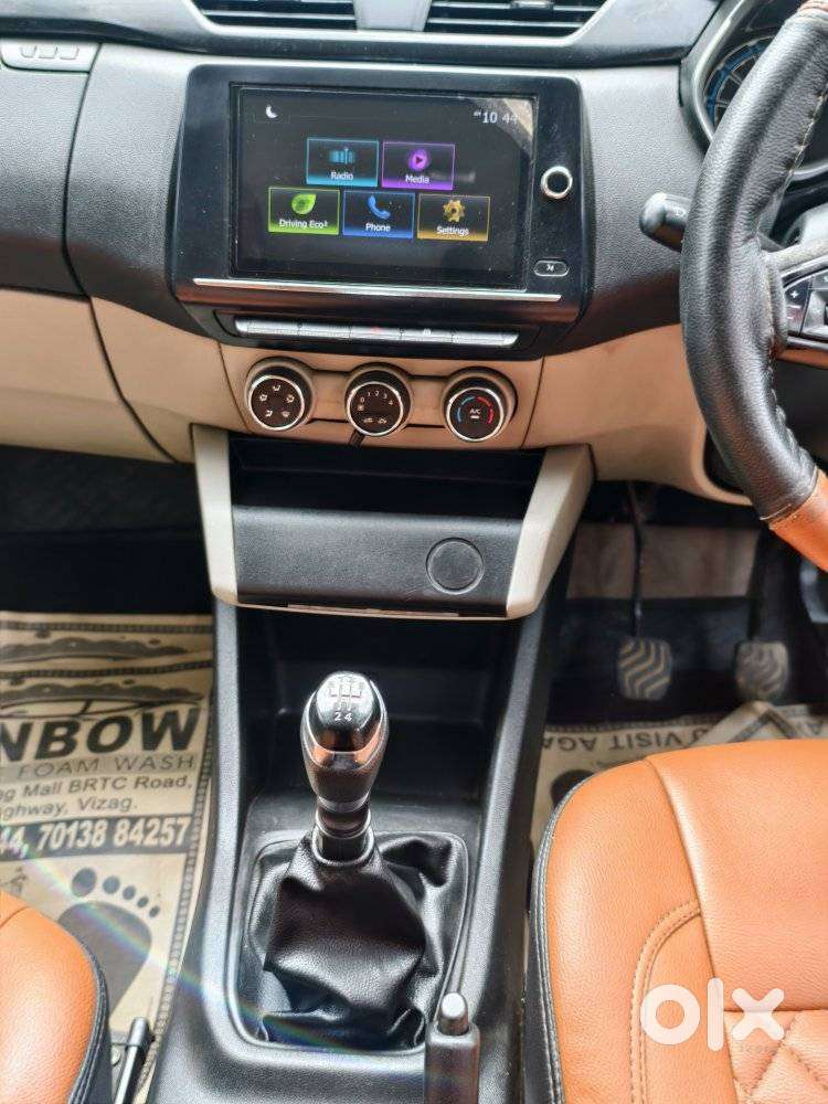 Renault Triber Rxl, 2021, Petrol