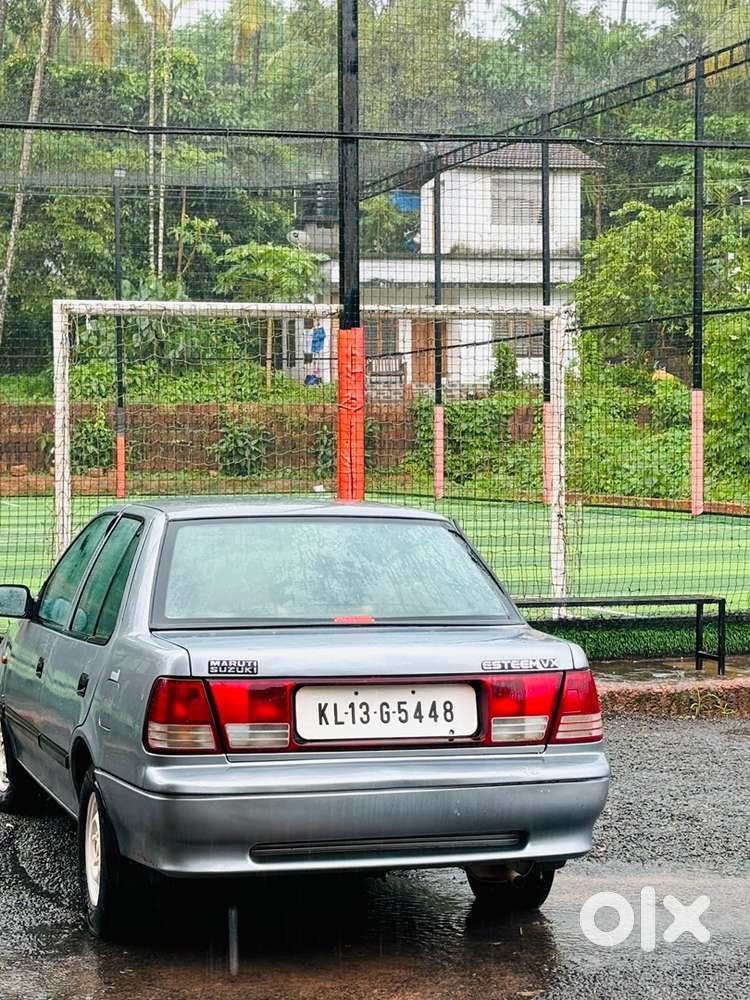 Maruti Suzuki Esteem 2001 Petrol