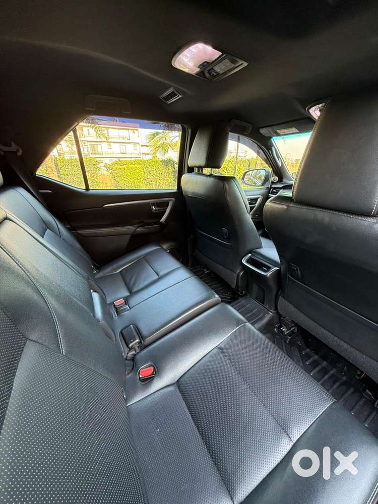 Toyota Fortuner 4x2 At 2.8 Diesel, 2022, Diesel
