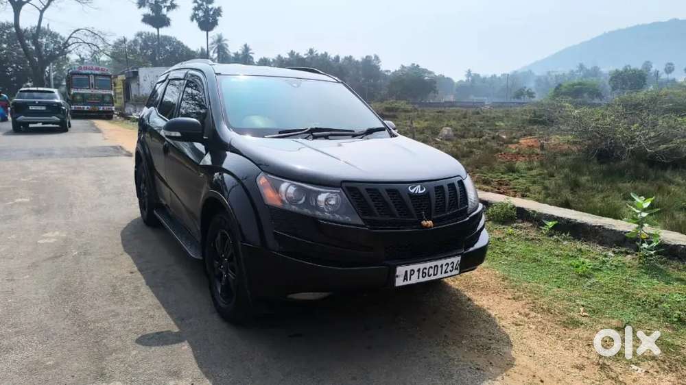 Mahindra Xuv500 2012