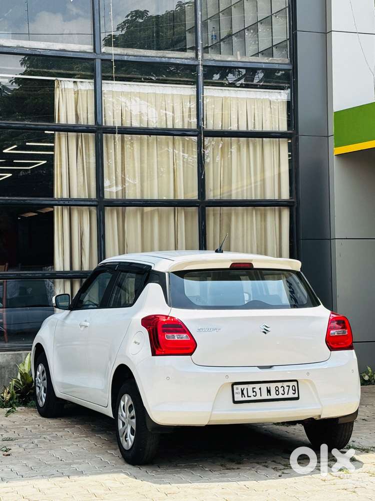 Maruti Suzuki Swift 2018 Amt Vxi, 2022, Petrol