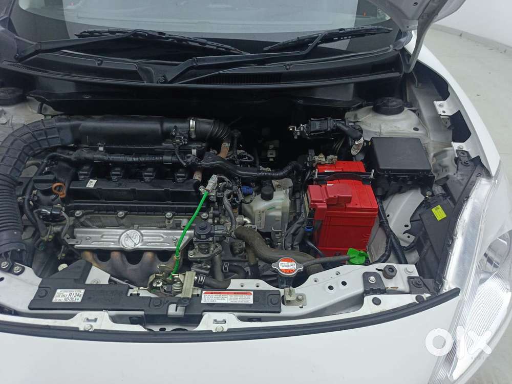 Maruti Suzuki Swift Amt Zxi, 2023, Petrol