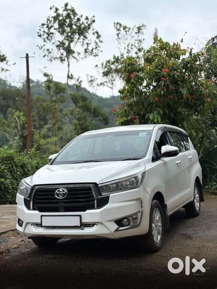 Innova Crysta 2.4 Gx Plus