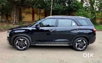 Hyundai Alcazar 2.0 Signature (o) Petrol At 7 Str, 2023, Petrol