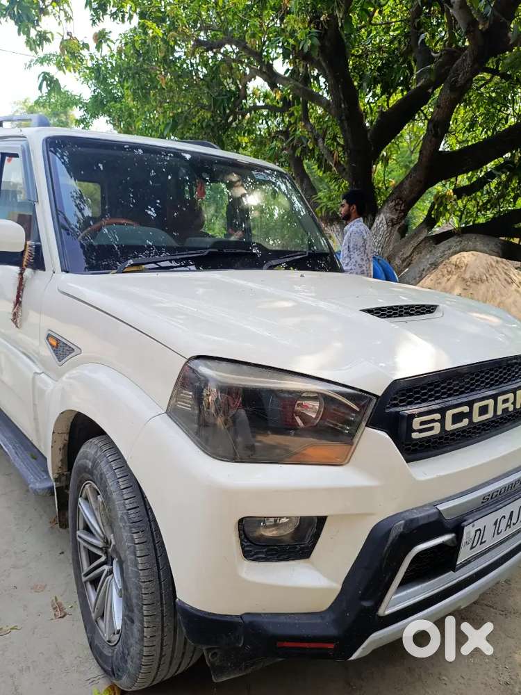 Mahindra Scorpio 2017