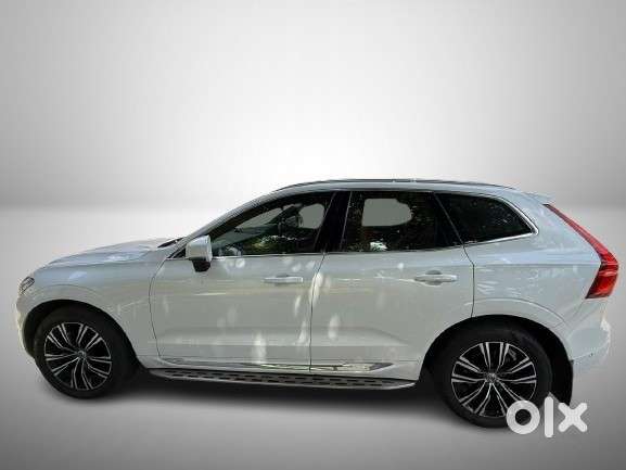 Volvo Xc60 D5 Awd Automatic, 2022, Diesel
