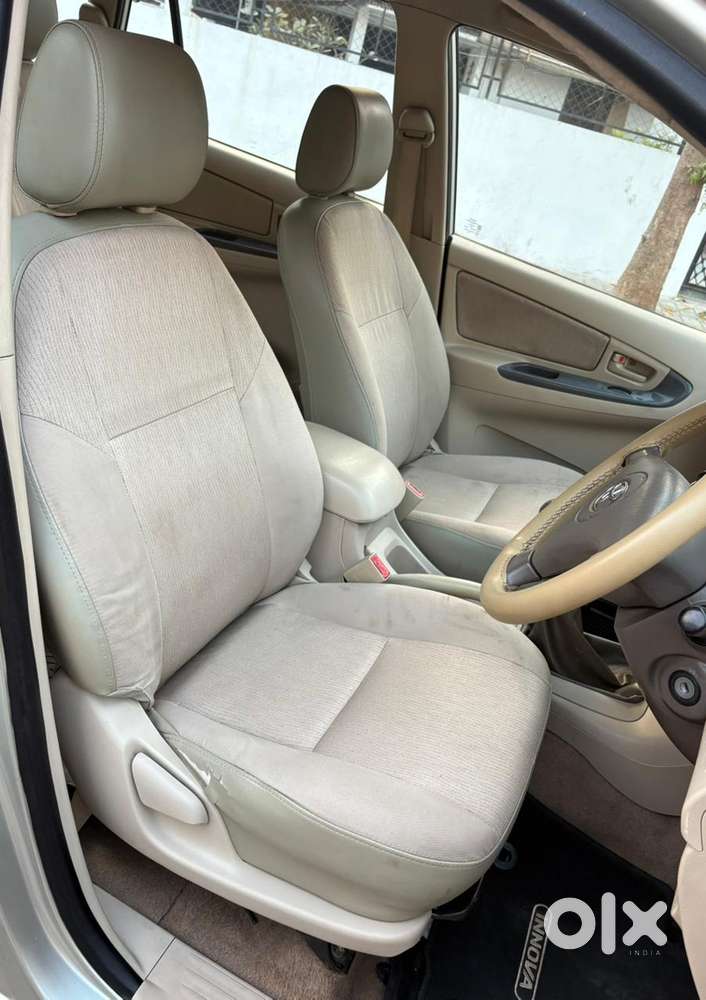 Toyota Innova 2004-2011 2.5 G4 Diesel 7-seater, 2008, Diesel