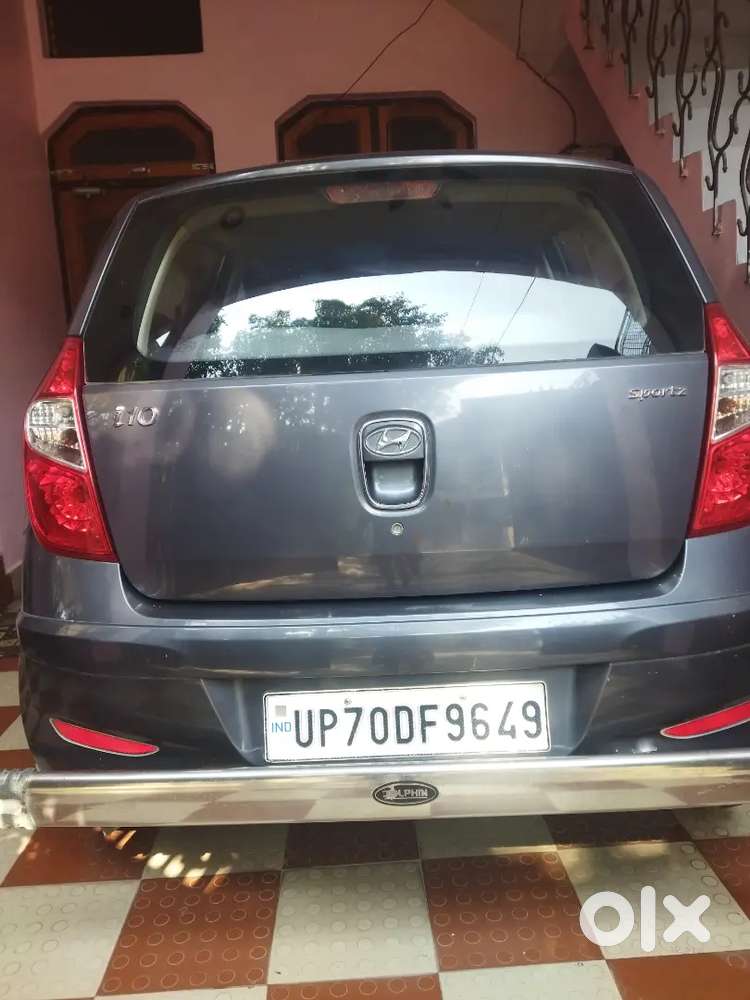 Hyundai I10 Sportz Irde2 28503 Km Ridden Car