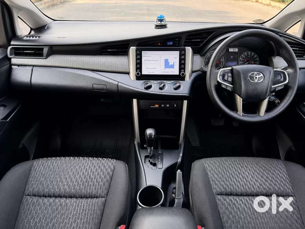 Toyota Innova Crysta [2020-ongoing] 2.4 Gx At 8 Str, 2022, Diesel