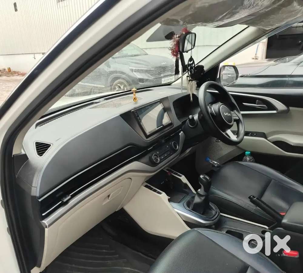 Kia Carens Diesel Premium 2024