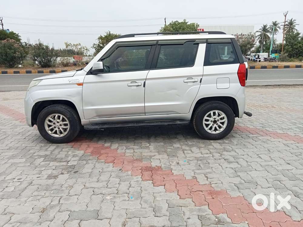 Mahindra Tuv 300 T8, 2017, Diesel