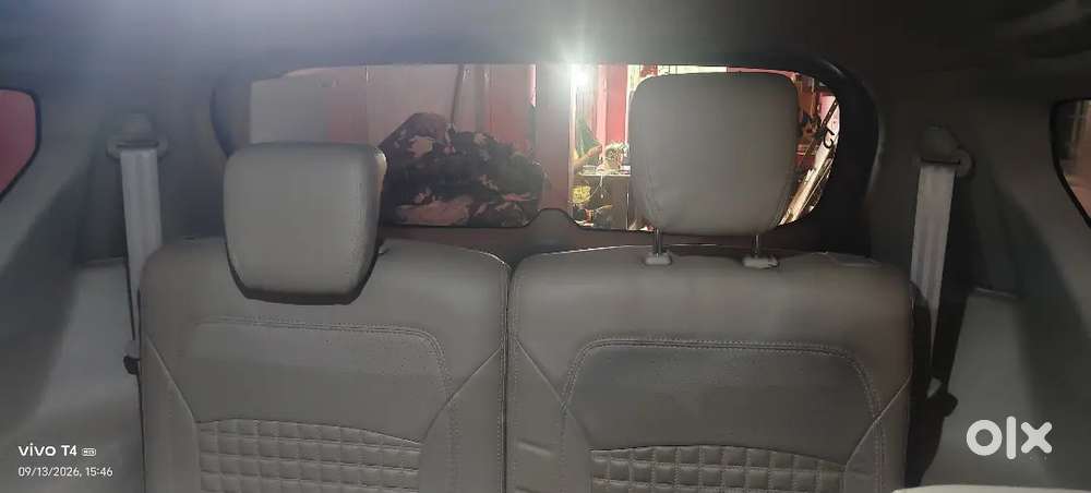 Maruti Suzuki Ertiga Vxi 2025