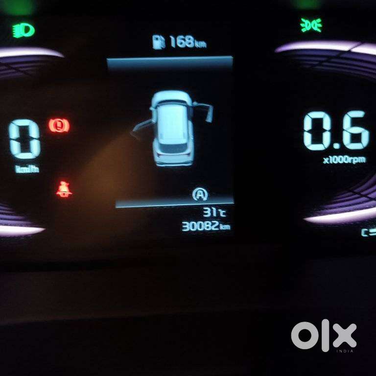 Kia Carens 1.4 Premium 7 Str, 2023, Petrol
