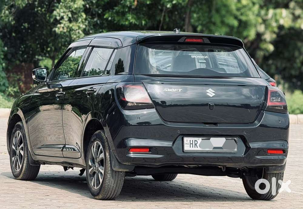 Maruti Suzuki New-gen Swift Vxi, 2025, Petrol