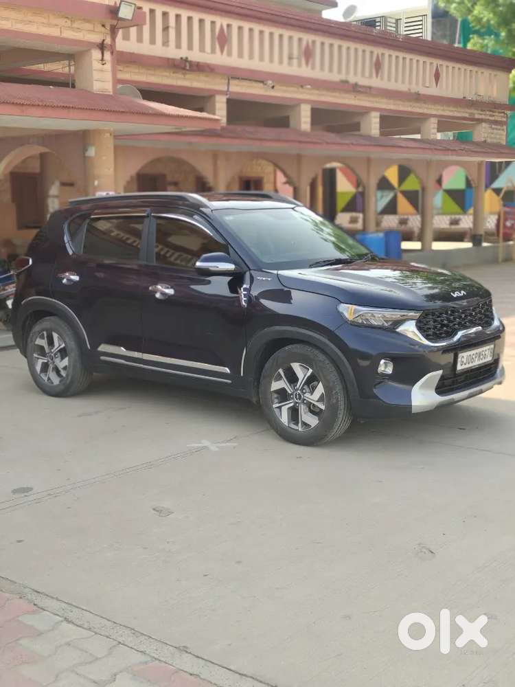 Kia Sonet 2023 Petrol 15300 Km Driven