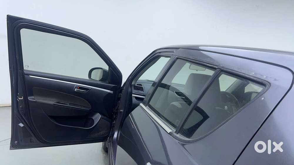 Maruti Suzuki Swift Vvt Vxi, 2017, Petrol