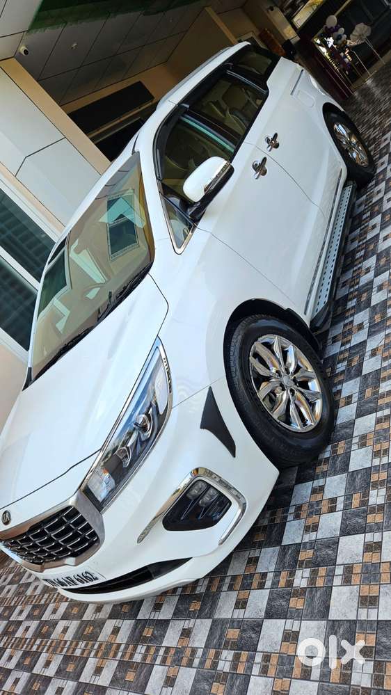 Kia Carnival Limousine Plus 7 Str, 2021, Diesel