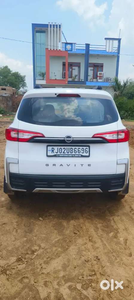 Almost New 2026 Nissan Gravite Acenta (7-seater) - 1st Owner, Excellen