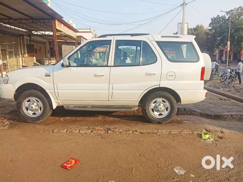 Tata Safari