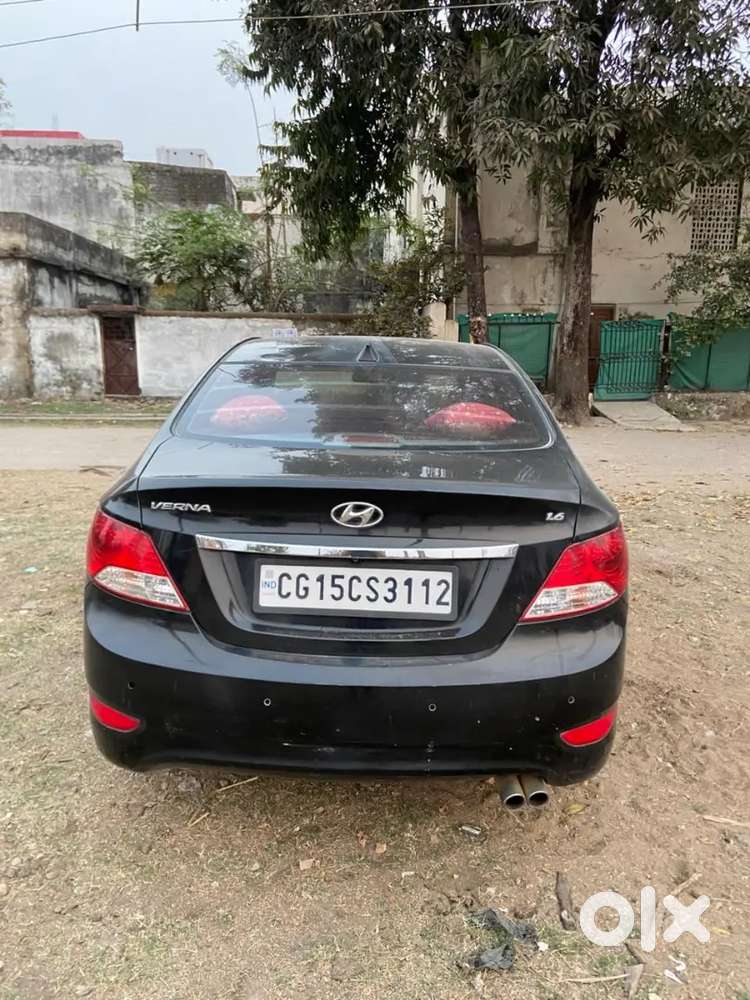 Black Verna 2014 1.6 Petrol Manual  80,000 Km  Excellent Condition