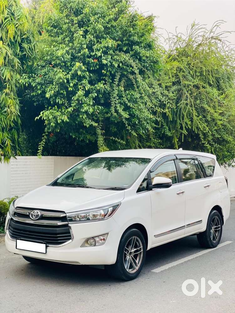 Toyota Innova Crysta [2020-ongoing] 2.4 Gx At 7 Str, 2020, Diesel