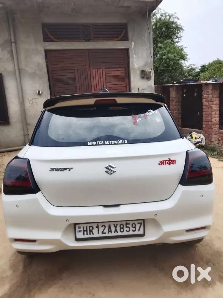 Maruti Suzuki Swift Vxi 2025