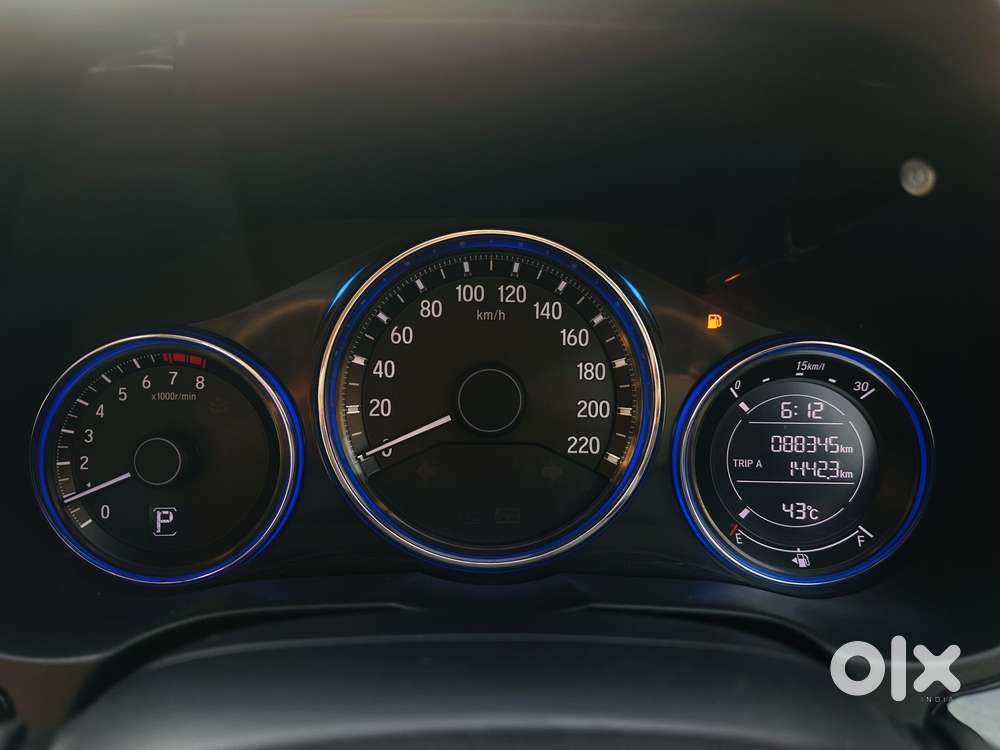 Honda City V At Sunroof, 2015, Petrol