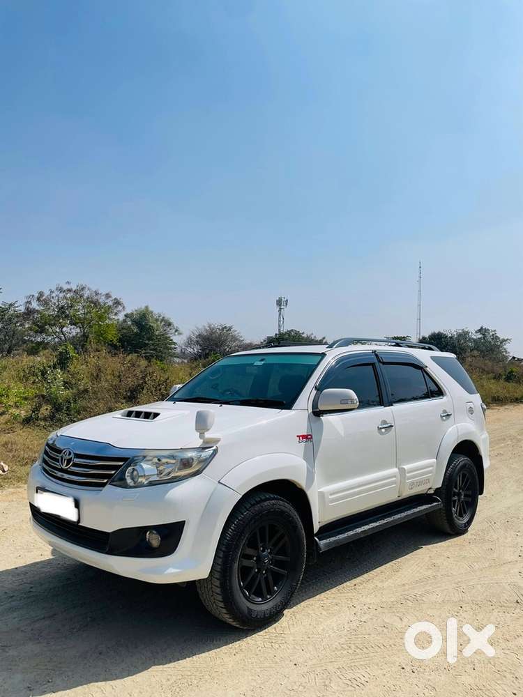 Toyota Fortuner Diesel Manual 2014