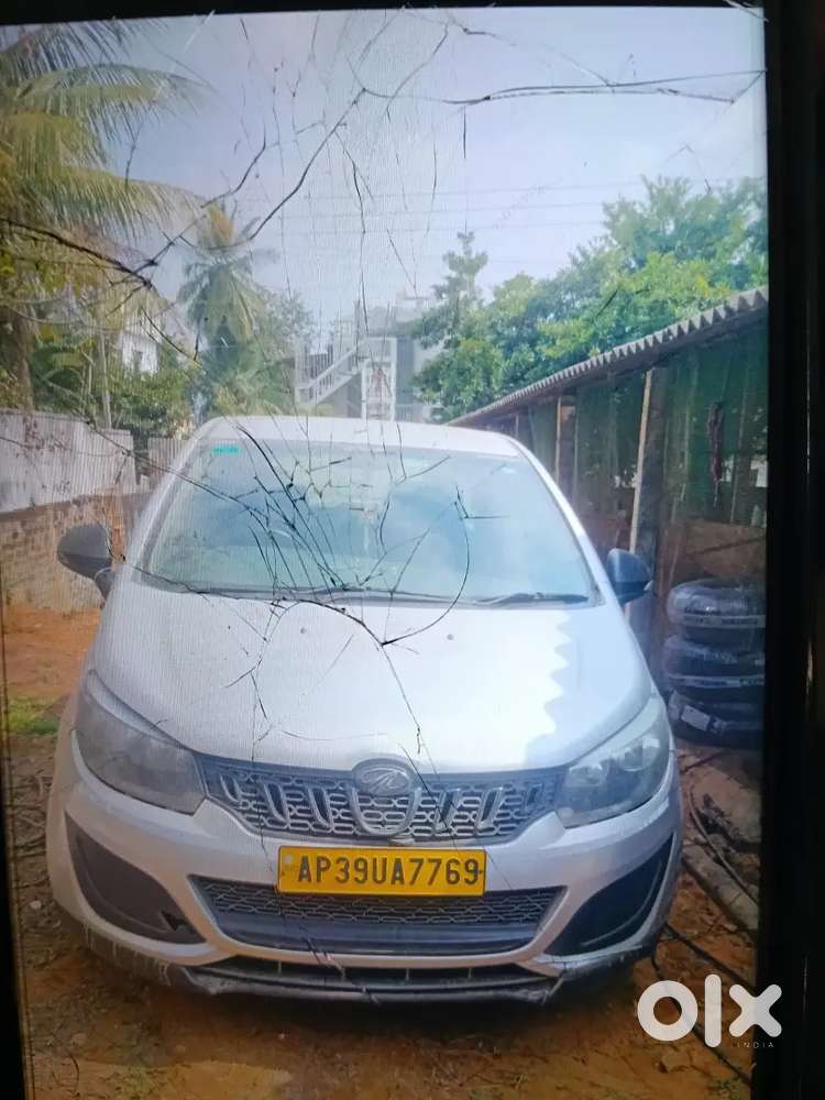 Mahindra Marazzo 2019 Diesel 175000 Km Driven