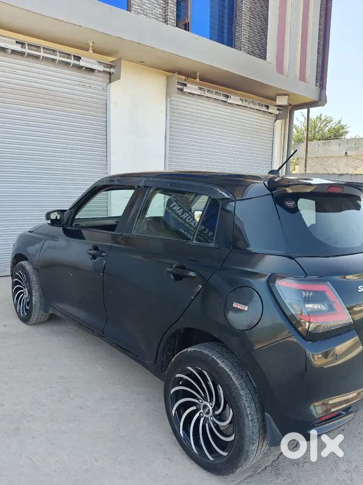 Centre Loking Swift Vxi 2025 August 8